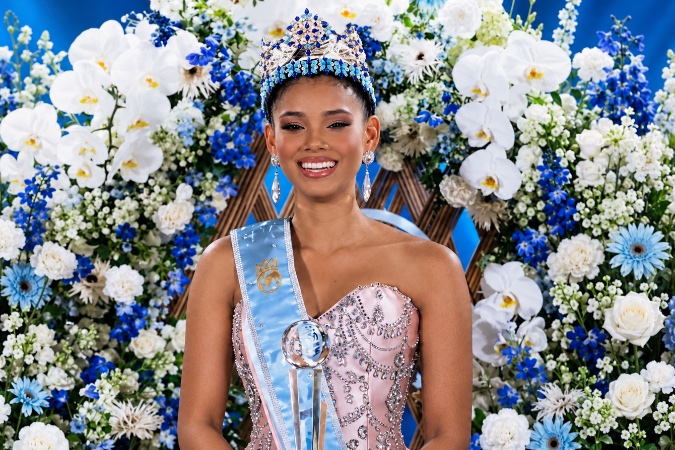 DomRep - Was für ein Glanz für die DomRep: Unsere Joheirry Mola ist neue „Miss World 2026“.