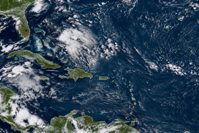 DomRep - Satellitenblick über den Atlantik von heute Morgen – auch am 20. September ist weit und breit kein Hurrikan zu sehen.